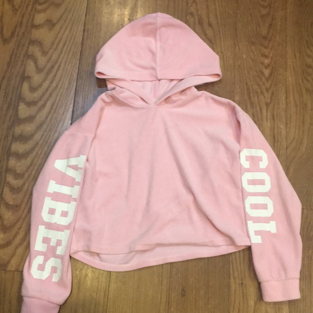 COOL VIBES FOREVER 21 CROP HODDIE